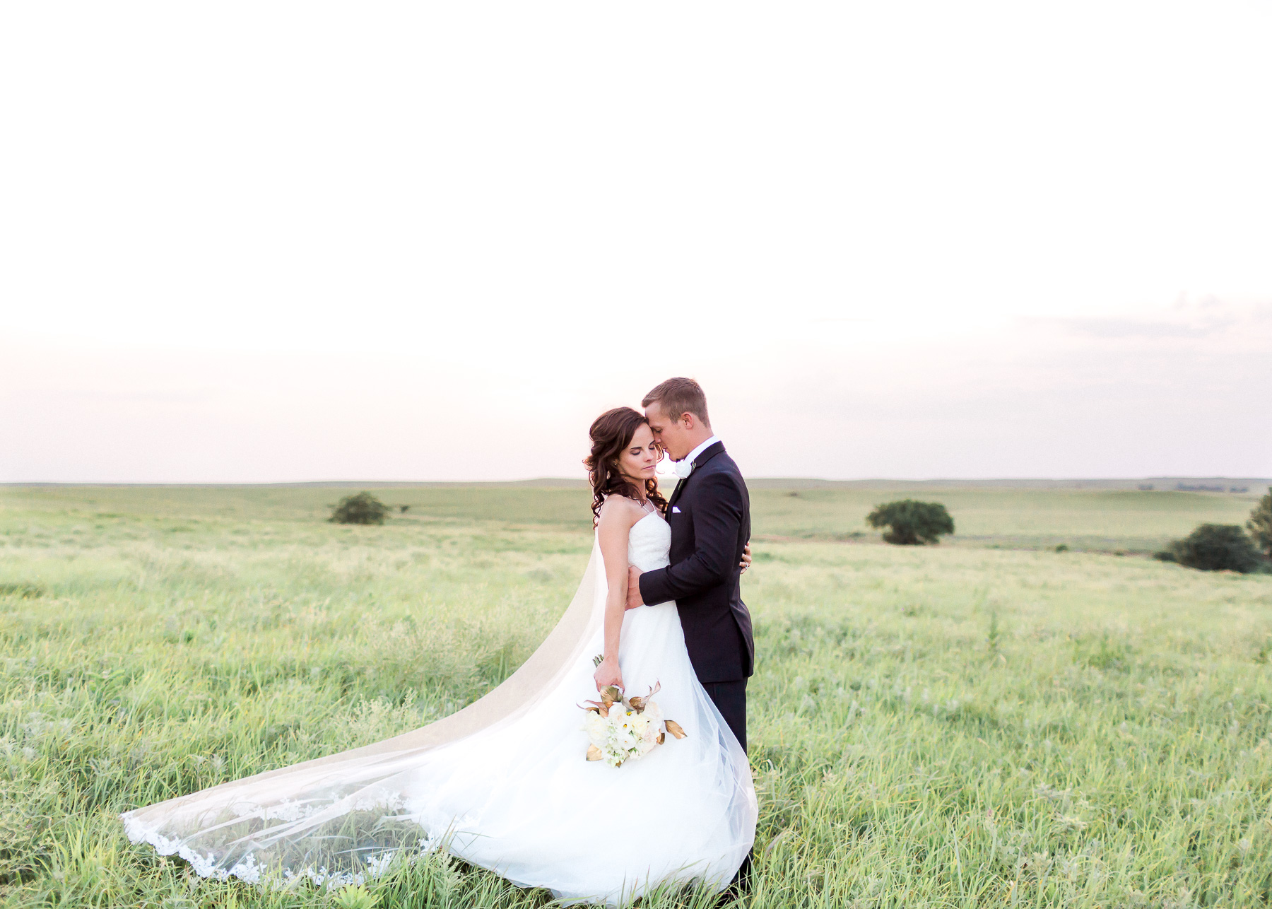 bride and groom sunset portraits