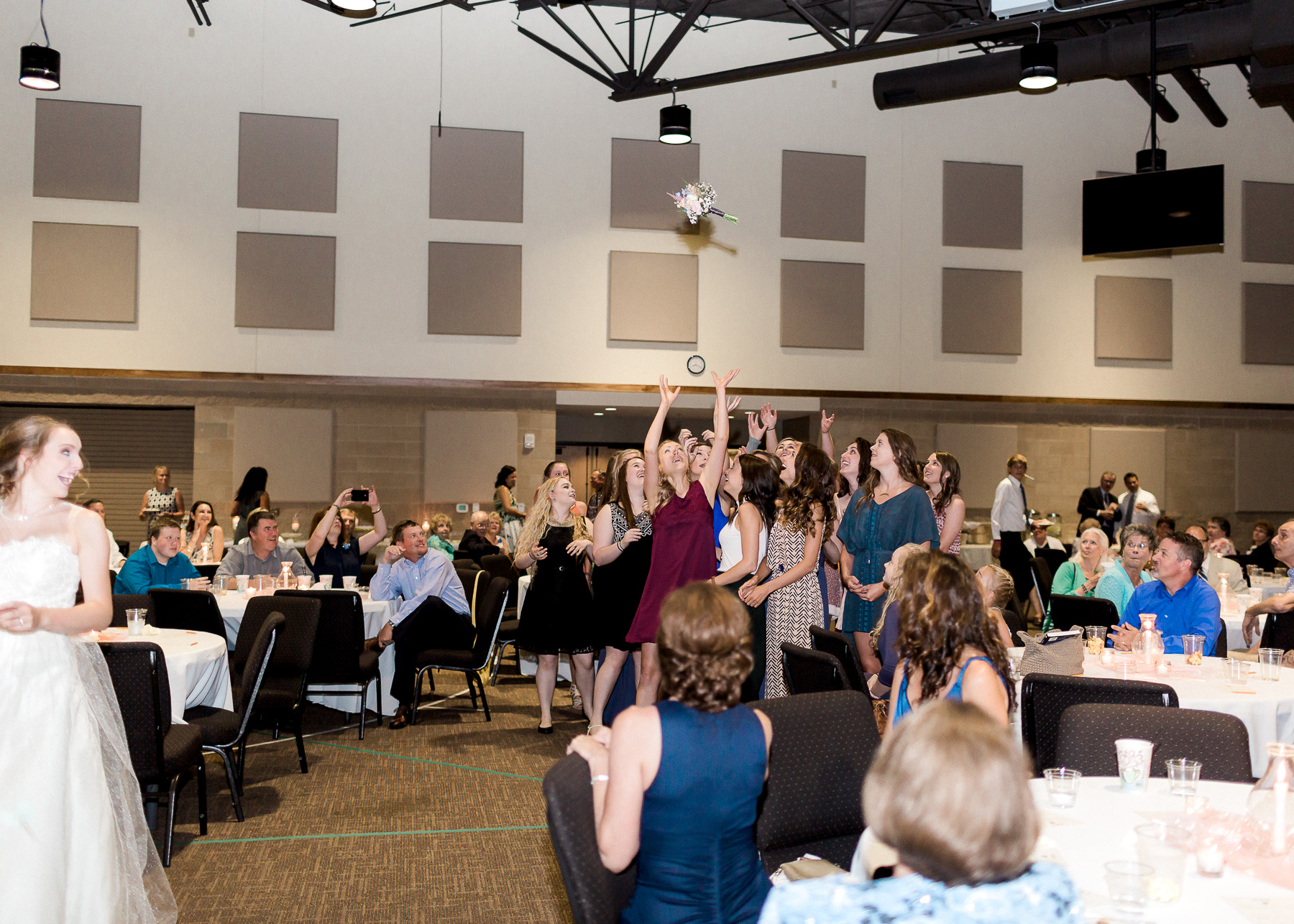 girl's catching the bouquet