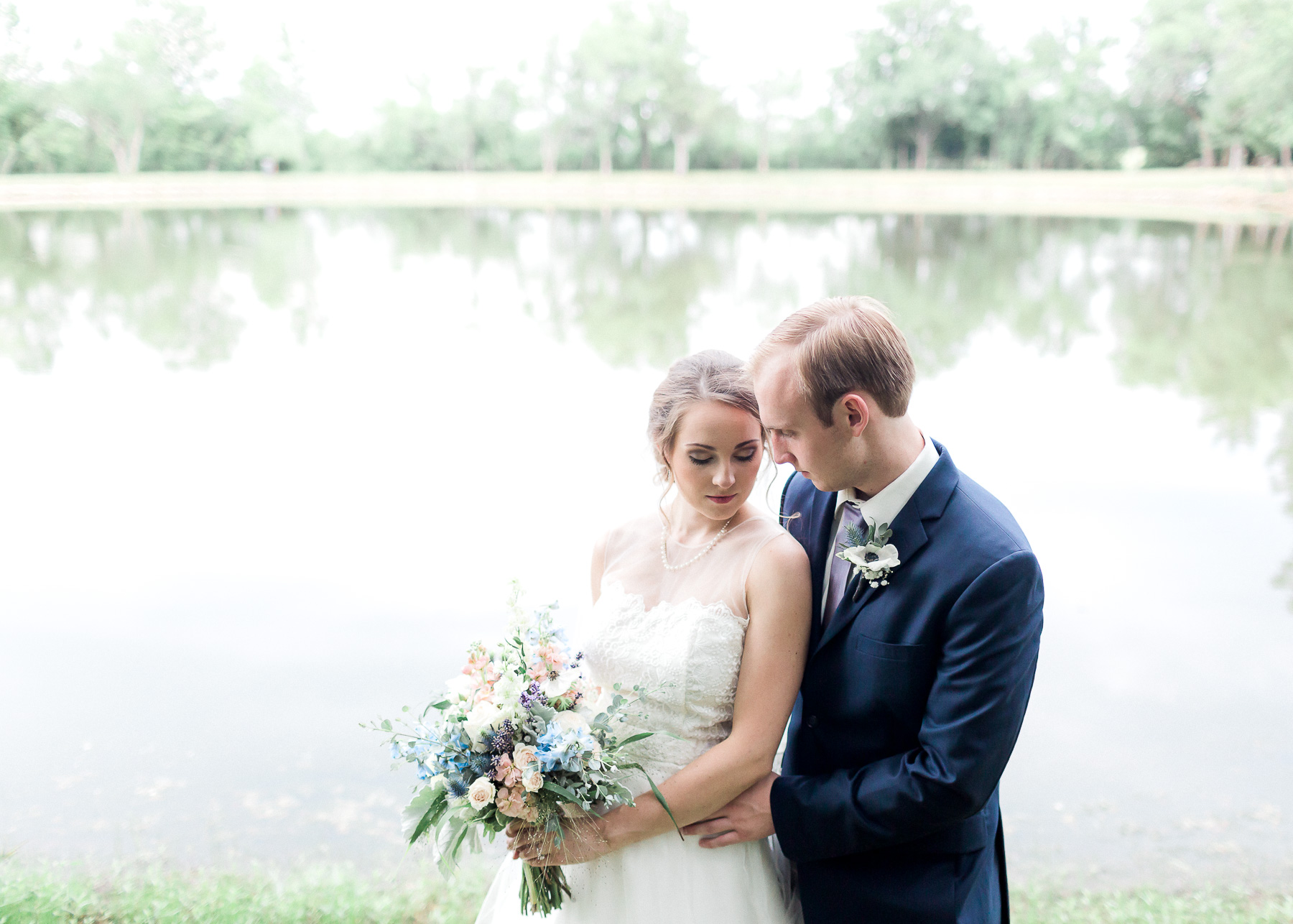 bride and groom portraits