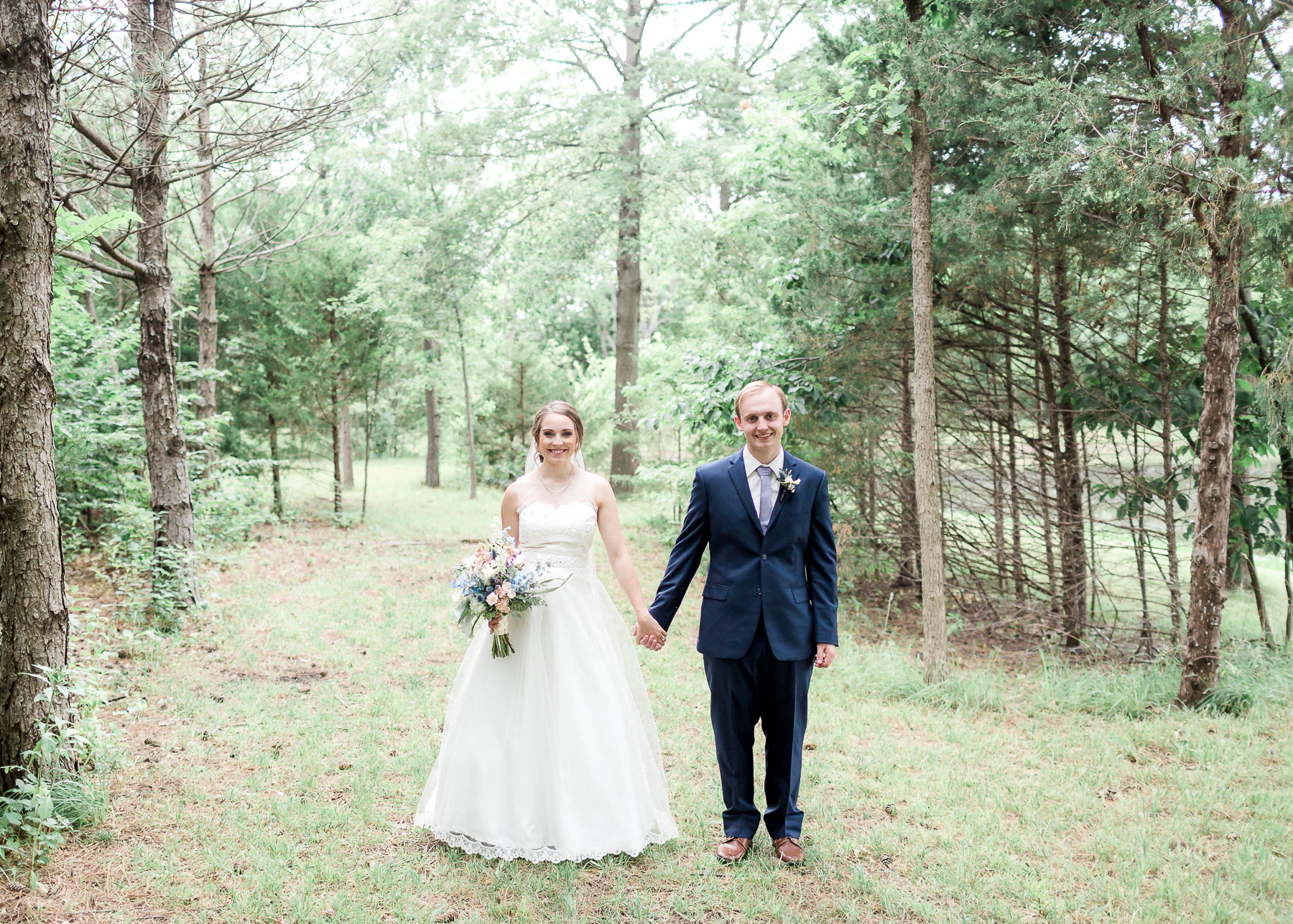 bride and groom portraits