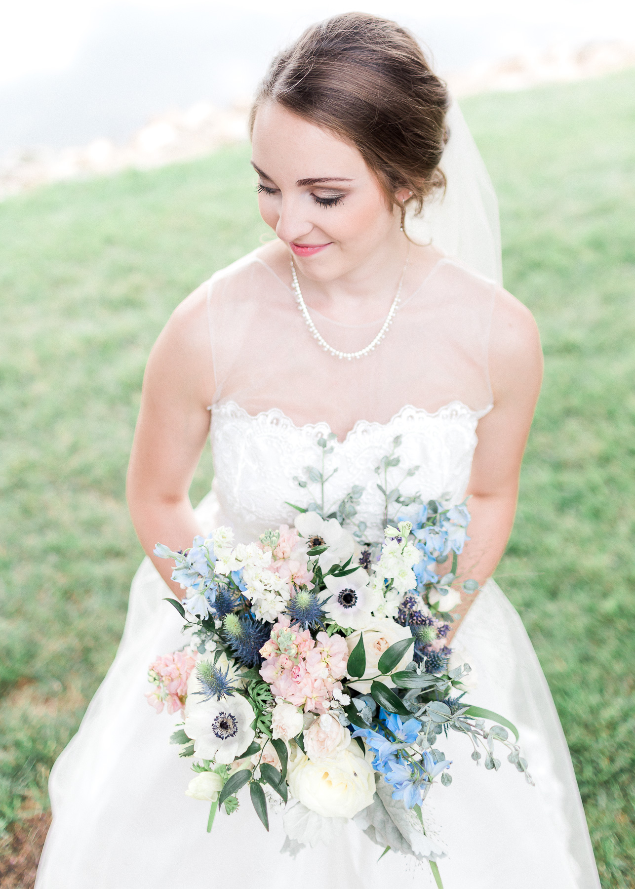 flowers and bride